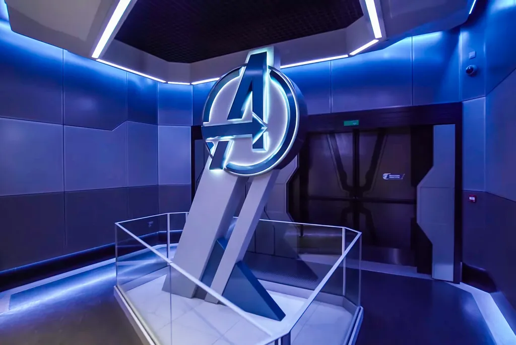 🇫🇷-DISNEYLAND-PARIS_-Avengers-Assemble_-Flight-Force-_-Attraction-Walkthrough-4K-2-24-screenshot