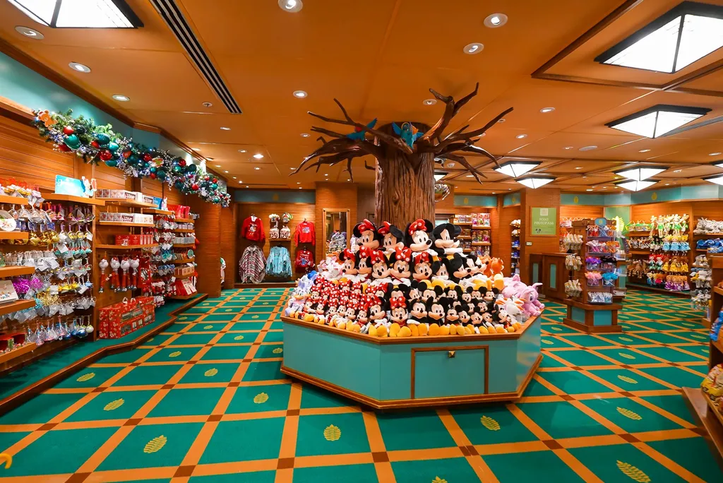 🇫🇷-DISNEYLAND-PARIS_-Disney-Hotel-Sequoia-Lodge-_-Hotel-Walkthrough-4K-5-7-screenshot