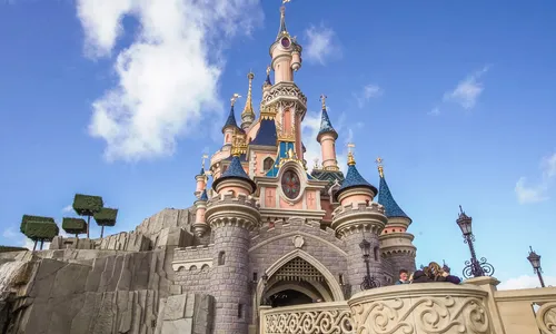 🇫🇷-DISNEYLAND-PARIS_-Sleeping-Beauty-Castle-_-Attraction-Walkthrough-4K-1-37-screenshot