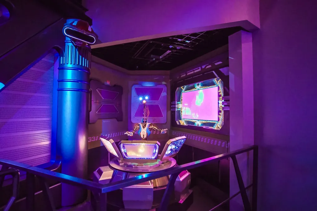 🇫🇷-DISNEYLAND-PARIS_-Star-Tours-_-Attraction-Walkthrough-4K-3-23-screenshot